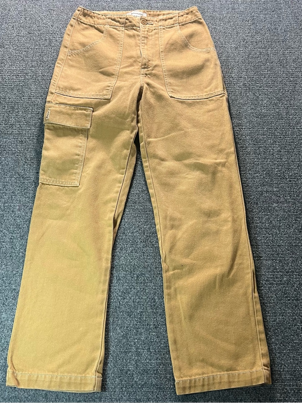 Reformation Jeans Women’s 26 Gia Cargo Pant Desert Organic Cotton TENCEL Jeans
